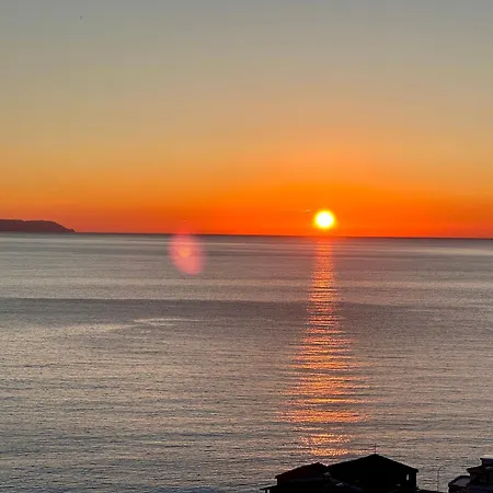 Apartment Roumers Himarë