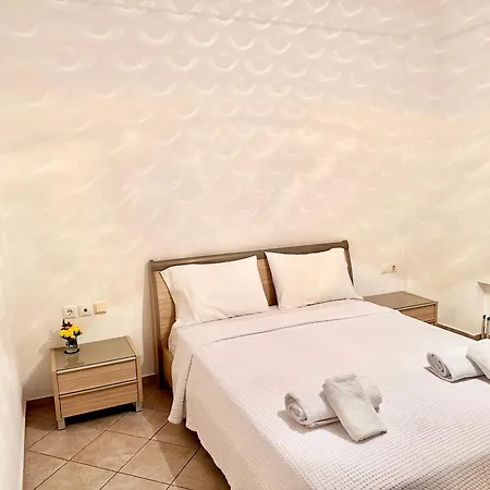 Apartment Roumers Himarë