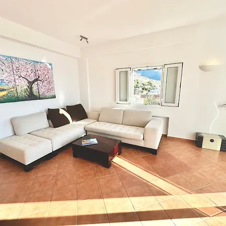 Roumers Apartment Himarë