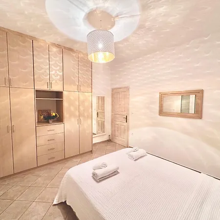 Roumers Apartment Himarë