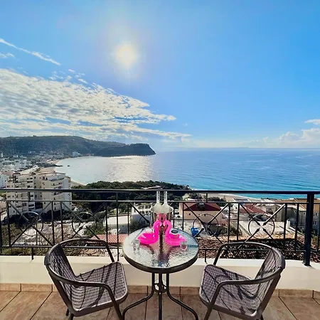 Roumers Apartment Himarë