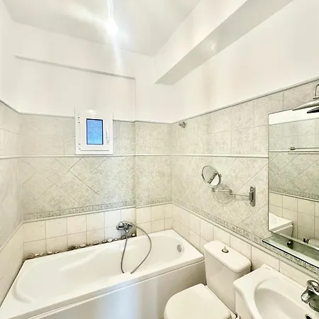 Roumers Appartement Himarë