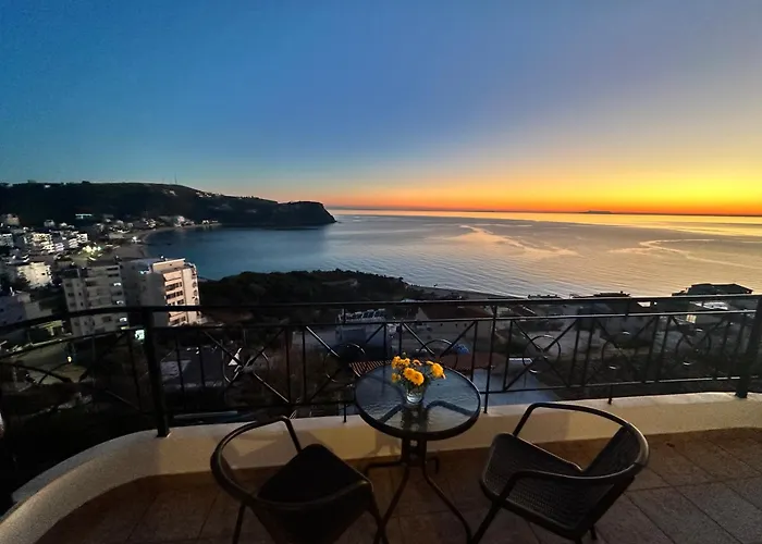 Daire Roumers Himarë